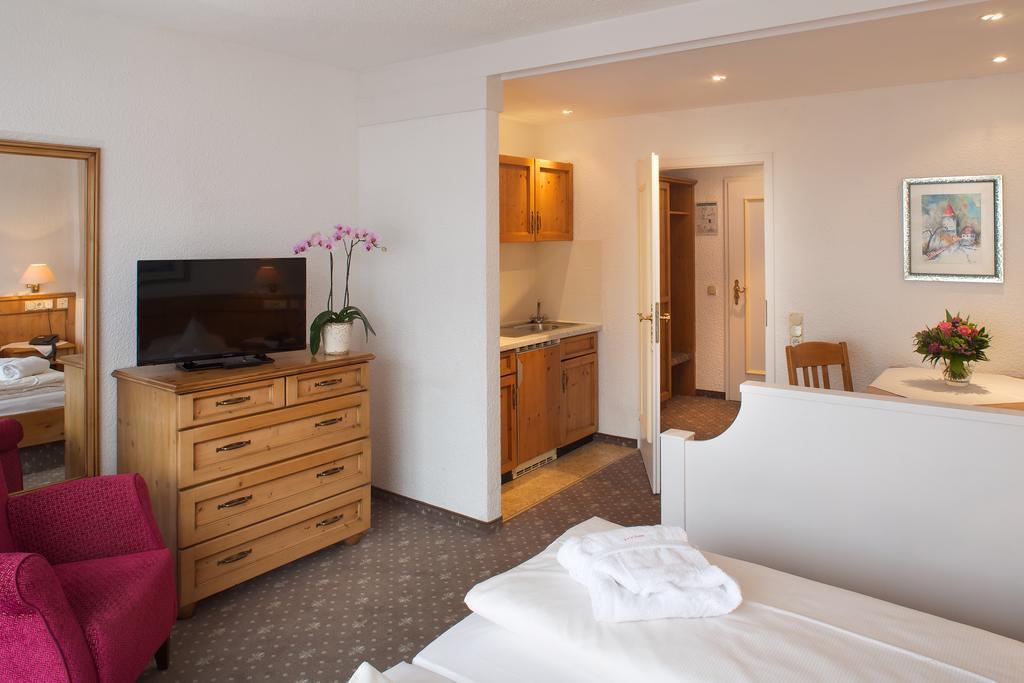 Interest Vitalhotel - Partnerbetrieb Von Oberstaufen Plus Exterior foto